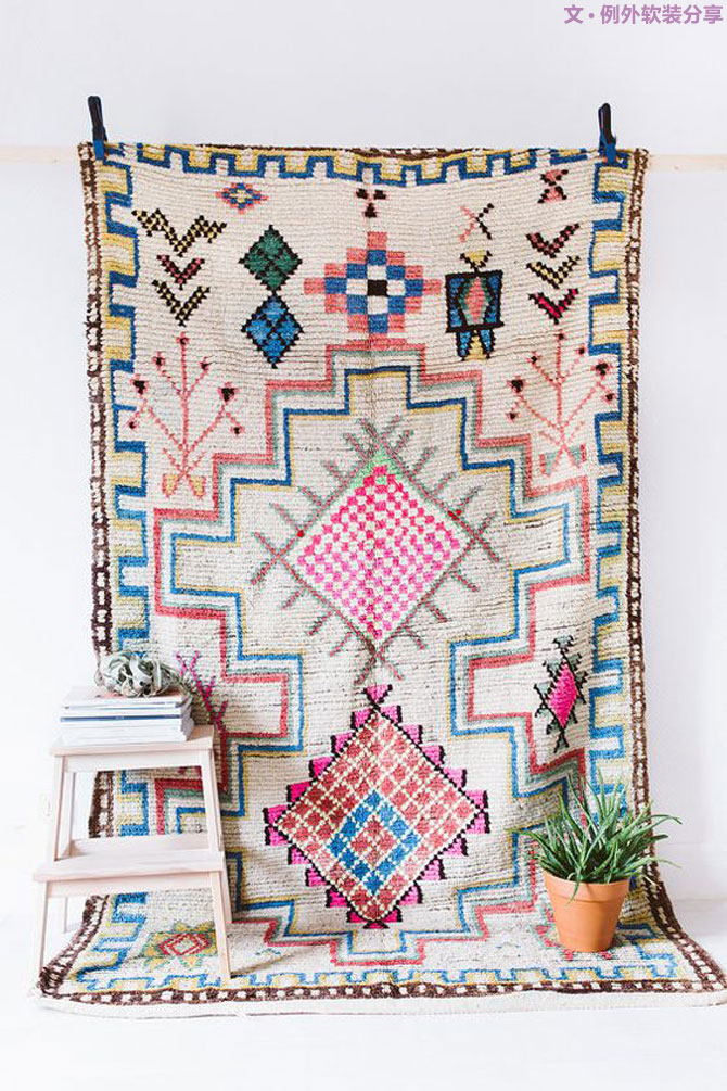 家里裝修太簡(jiǎn)單不夠時(shí)尚？一張地毯全搞定！-別墅設(shè)計(jì),軟裝設(shè)計(jì),室內(nèi)設(shè)計(jì),豪宅設(shè)計(jì),深圳例外軟裝設(shè)計(jì)公司