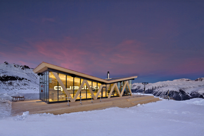 奧迪也開酒吧？還獲得了紅點(diǎn)設(shè)計獎！